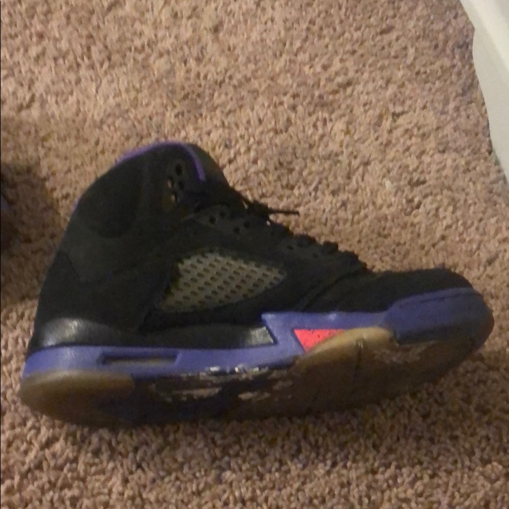 Air Jordan 5 Raptors - Picture 3 of 4